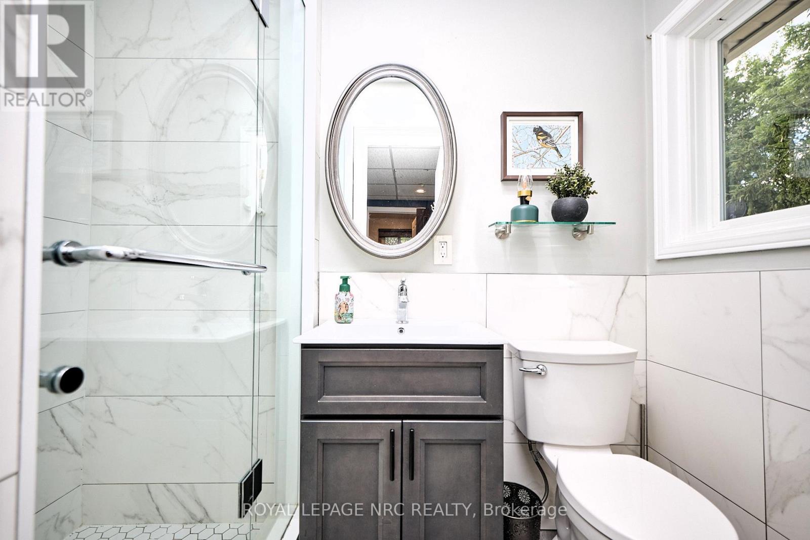 1032 Church Street, Pelham, Ontario  L0S 1C0 - Photo 24 - X12575876