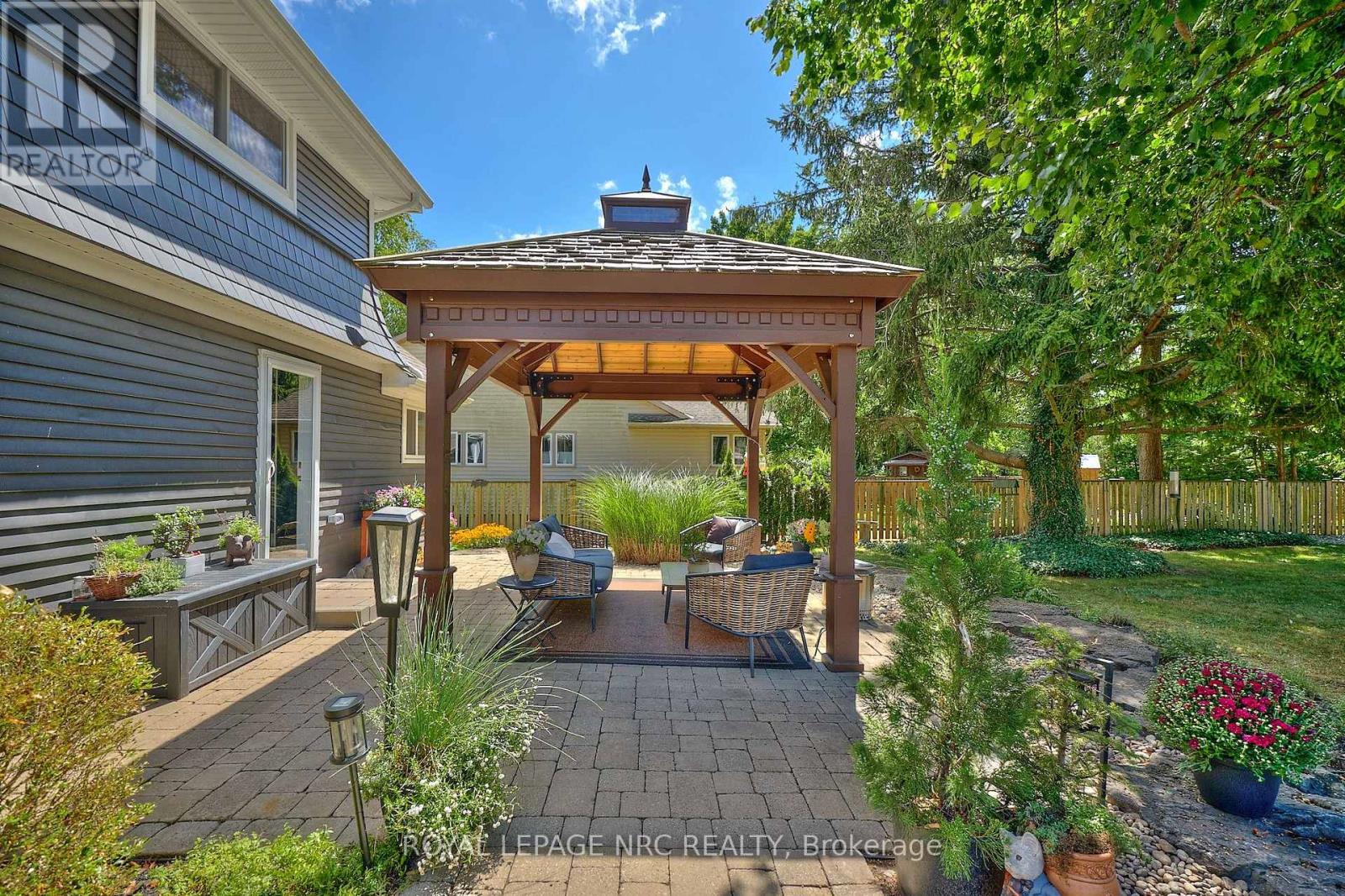 1032 Church Street, Pelham, Ontario  L0S 1C0 - Photo 5 - X12575876