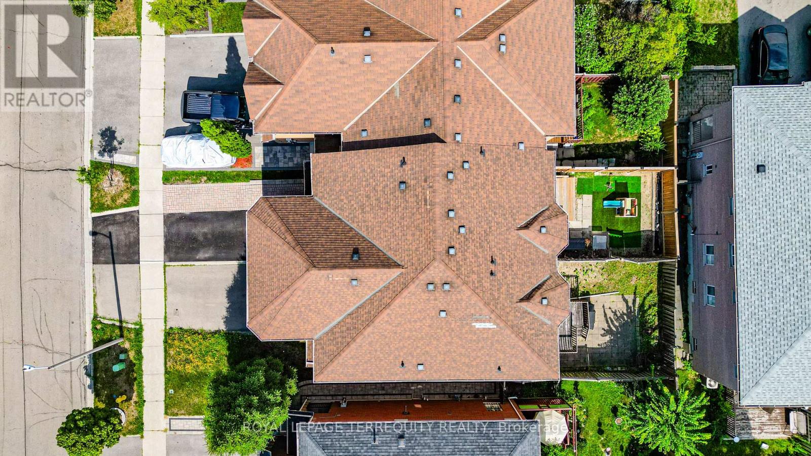 9 Stonebriar Drive, Vaughan, Ontario  L6A 2N5 - Photo 45 - N12573658