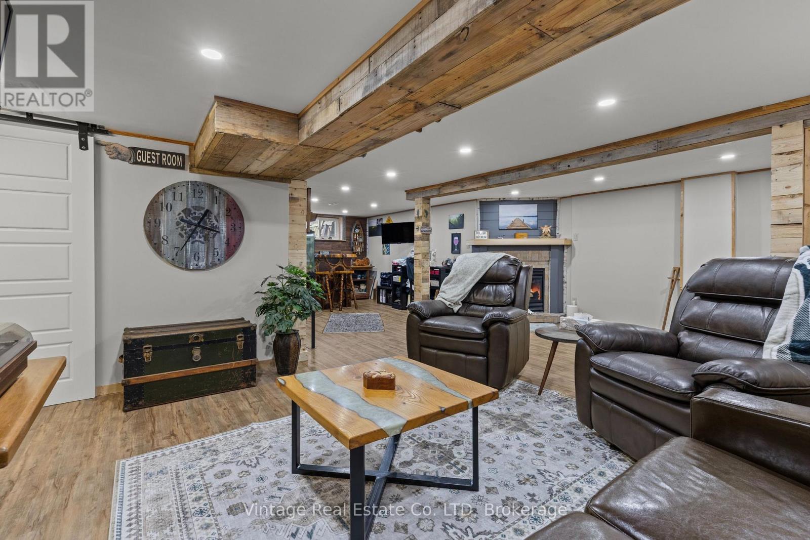 104 Concession Street E, Haldimand (Dunnville), Ontario  N1A 1A1 - Photo 17 - X12575898