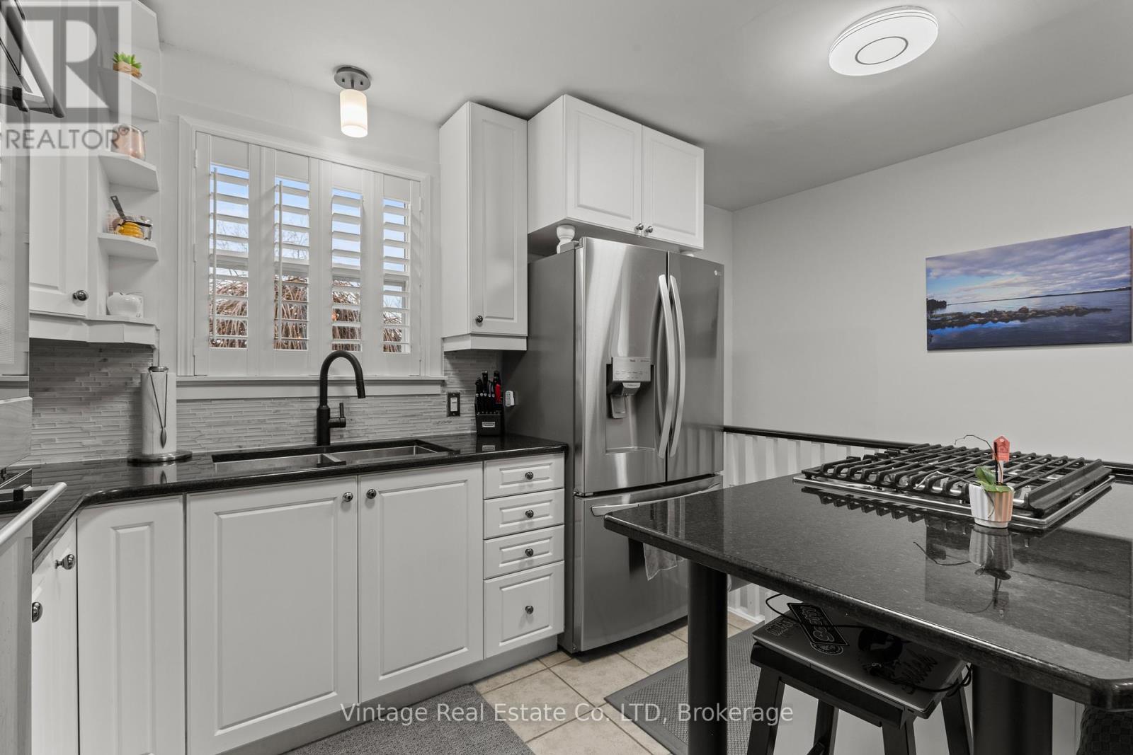 104 Concession Street E, Haldimand (Dunnville), Ontario  N1A 1A1 - Photo 22 - X12575898