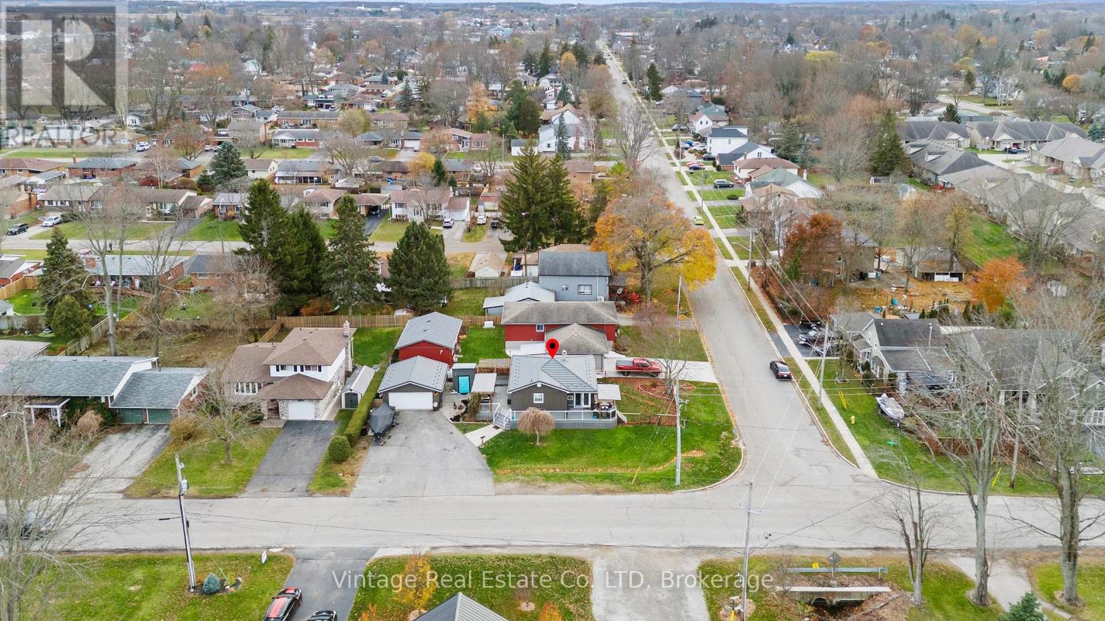 104 Concession Street E, Haldimand (Dunnville), Ontario  N1A 1A1 - Photo 32 - X12575898