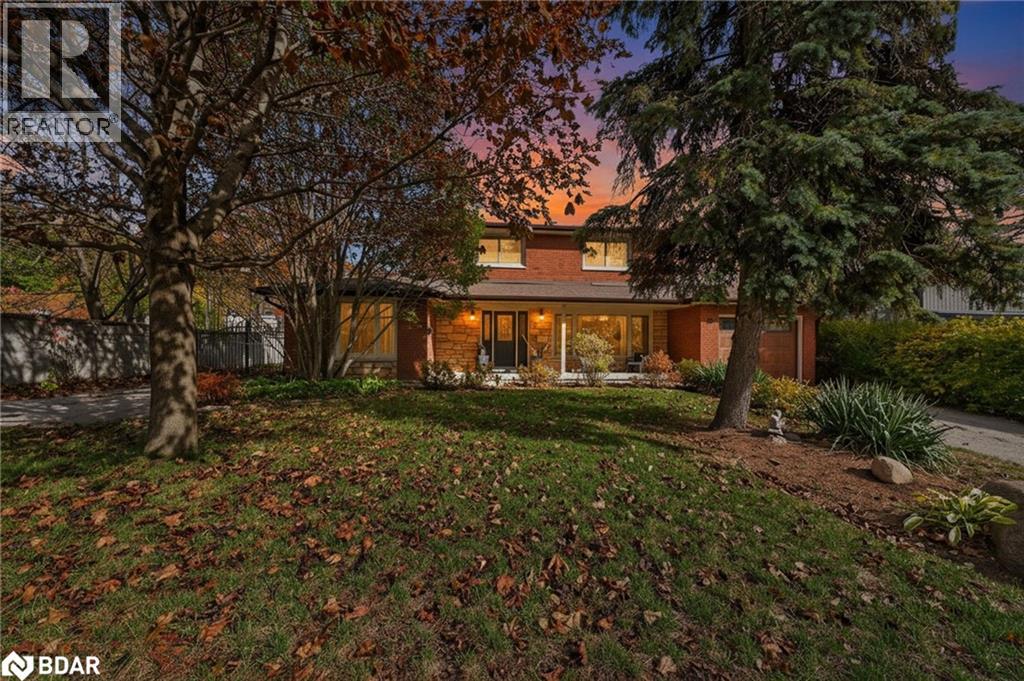 15 Rodney Street, Barrie, Ontario L4M 4B5 - Photo 3 - 40789972