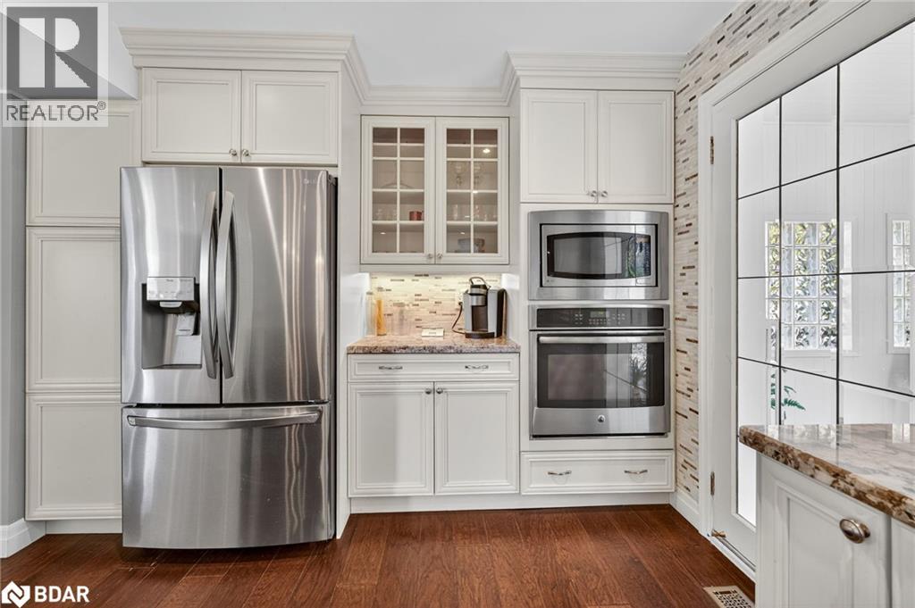 15 Rodney Street, Barrie, Ontario L4M 4B5 - Photo 18 - 40789972