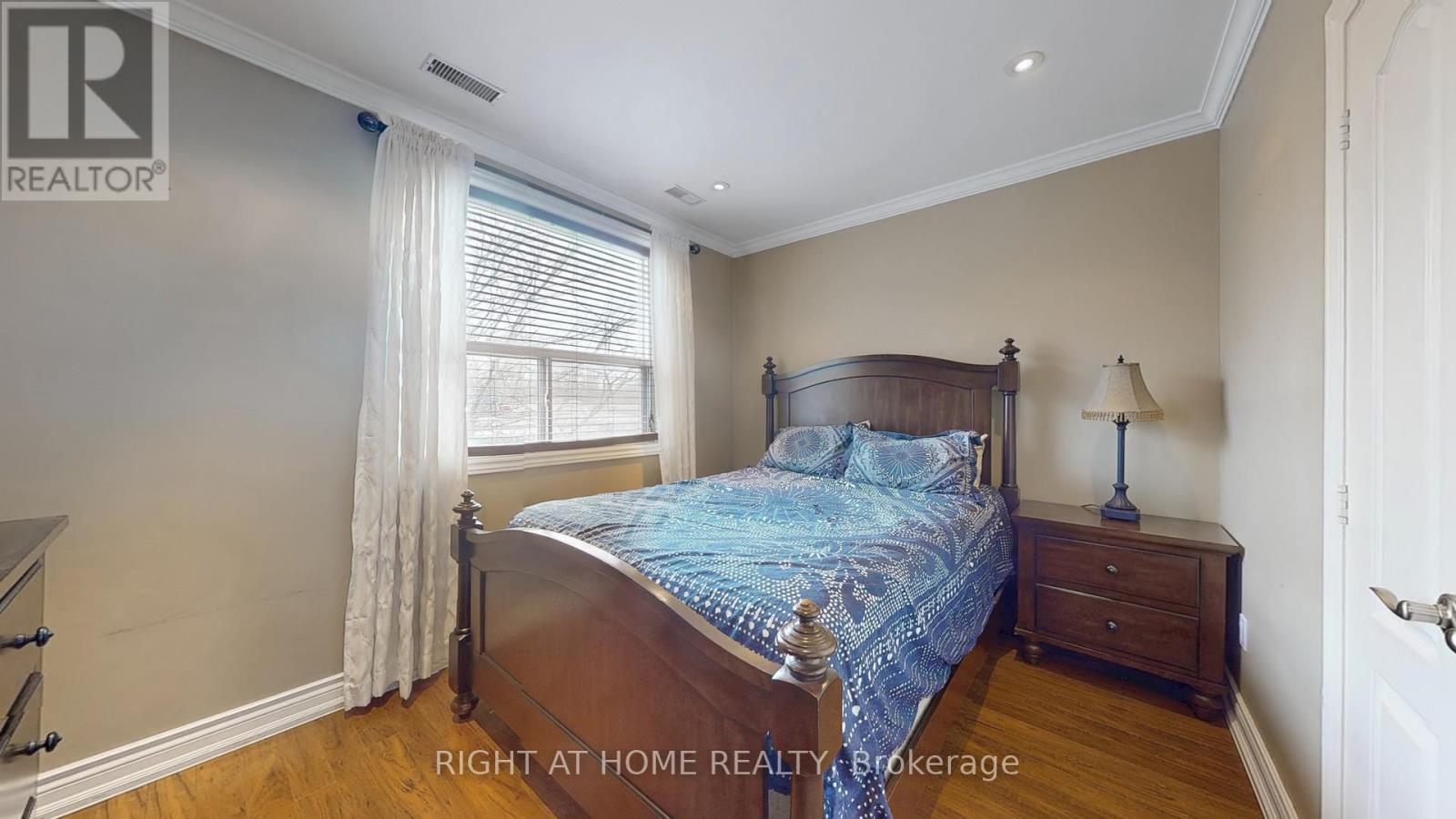 201 - 48 Hyde Avenue, Toronto, Ontario  M6M 1J4 - Photo 10 - W12575704