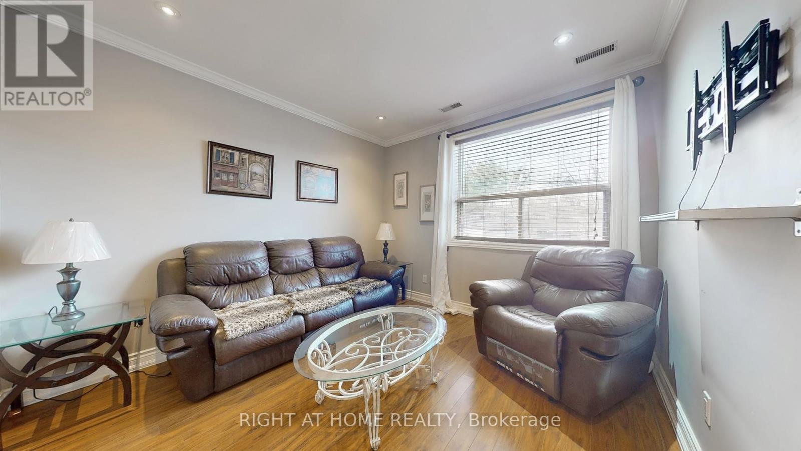 201 - 48 Hyde Avenue, Toronto, Ontario  M6M 1J4 - Photo 3 - W12575704