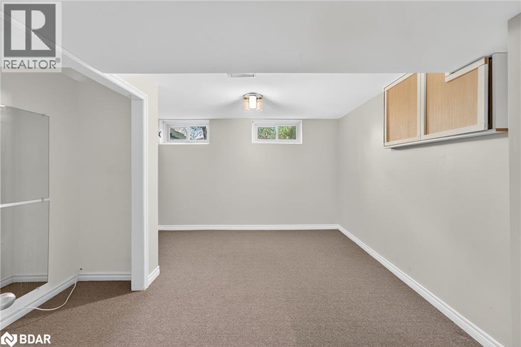 15 Rodney Street, Barrie, Ontario L4M 4B5 - Photo 44 - 40789972