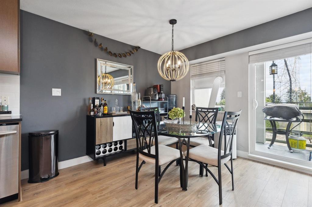 313 15745 Croydon Drive, Surrey, British Columbia  V3Z 2L5 - Photo 5 - R3069228