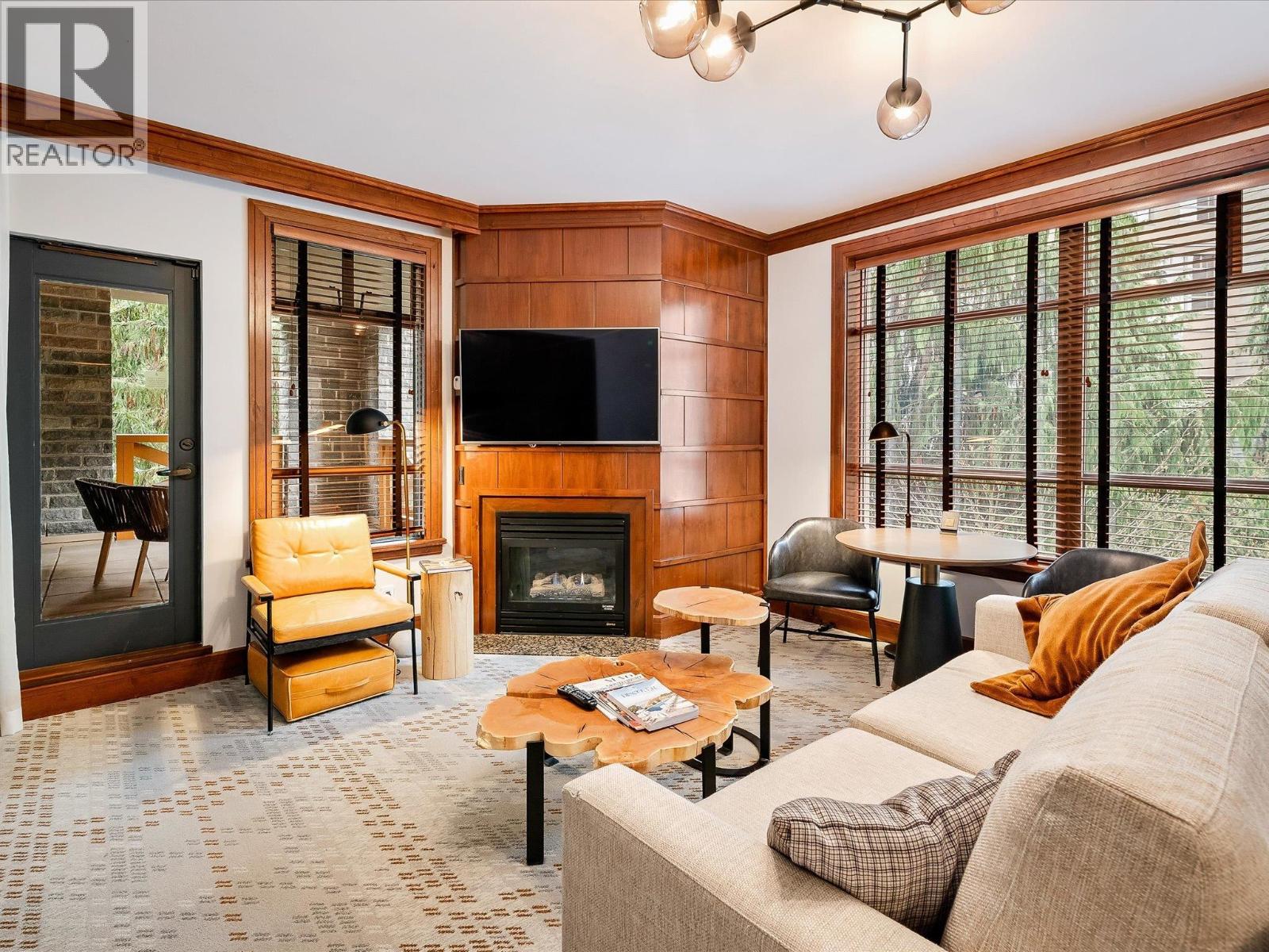 252 4591 BLACKCOMB WAY, Whistler, British Columbia