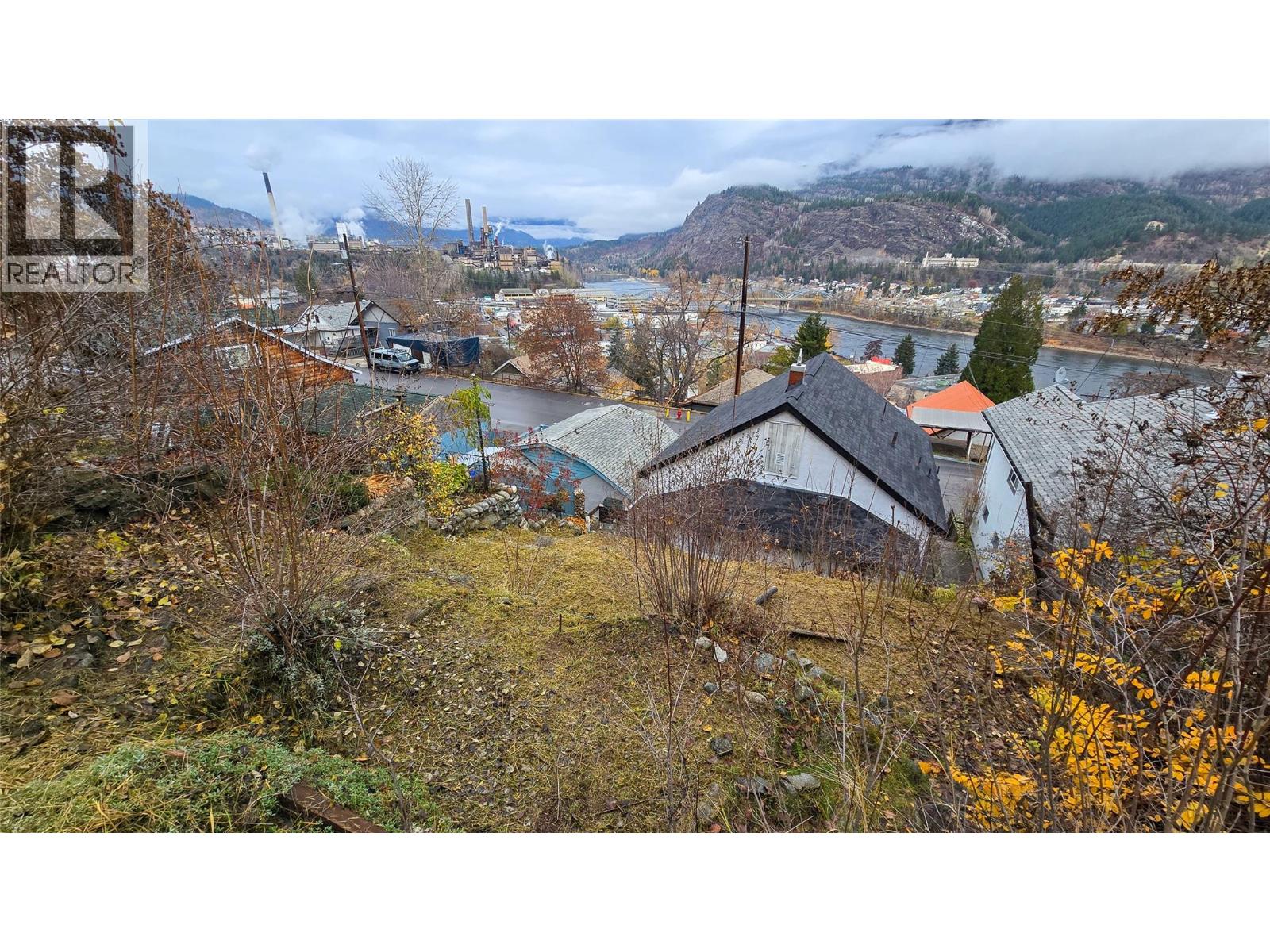 1760 Daniel Street, Trail, British Columbia  V1R 4G8 - Photo 48 - 10363046