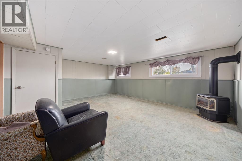 518 Oozloffsky Street, Petrolia, Ontario  N0N 1R0 - Photo 19 - 25030590