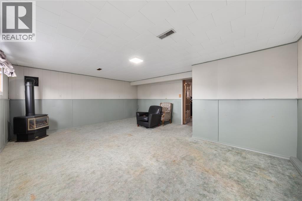 518 Oozloffsky Street, Petrolia, Ontario  N0N 1R0 - Photo 20 - 25030590