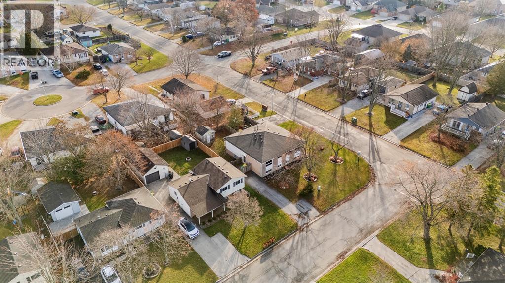 518 Oozloffsky Street, Petrolia, Ontario  N0N 1R0 - Photo 21 - 25030590