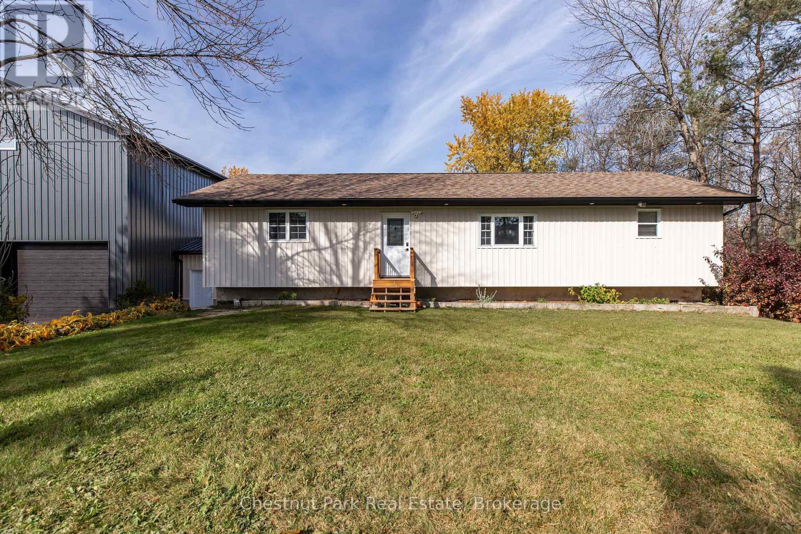 9 Maple Drive, Northern Bruce Peninsula, Ontario  N0H 1Z0 - Photo 17 - X12575788