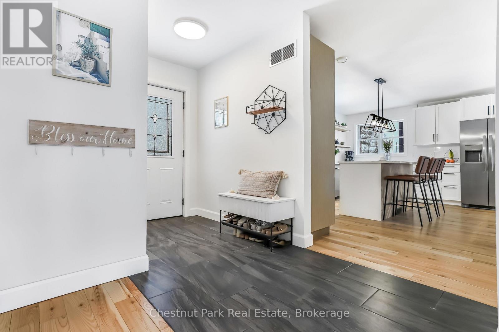 9 Maple Drive, Northern Bruce Peninsula, Ontario  N0H 1Z0 - Photo 19 - X12575788