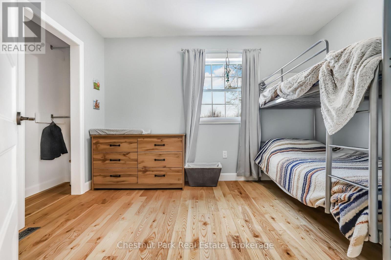 9 Maple Drive, Northern Bruce Peninsula, Ontario  N0H 1Z0 - Photo 39 - X12575788