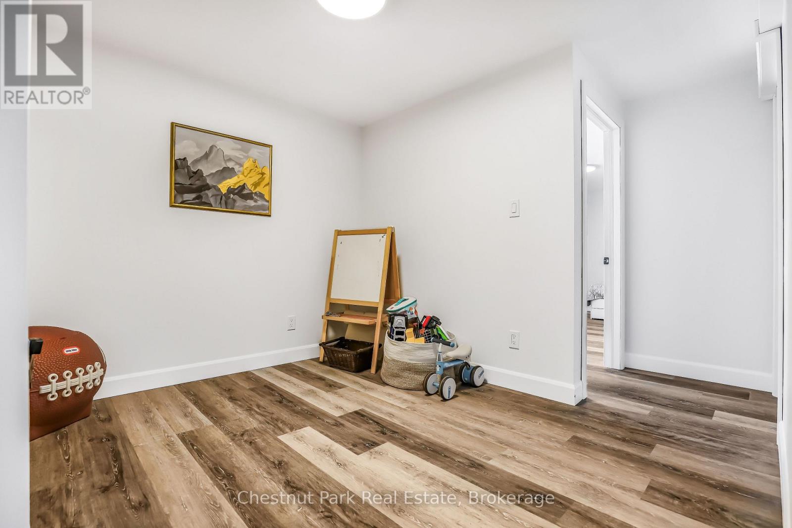 9 Maple Drive, Northern Bruce Peninsula, Ontario  N0H 1Z0 - Photo 42 - X12575788