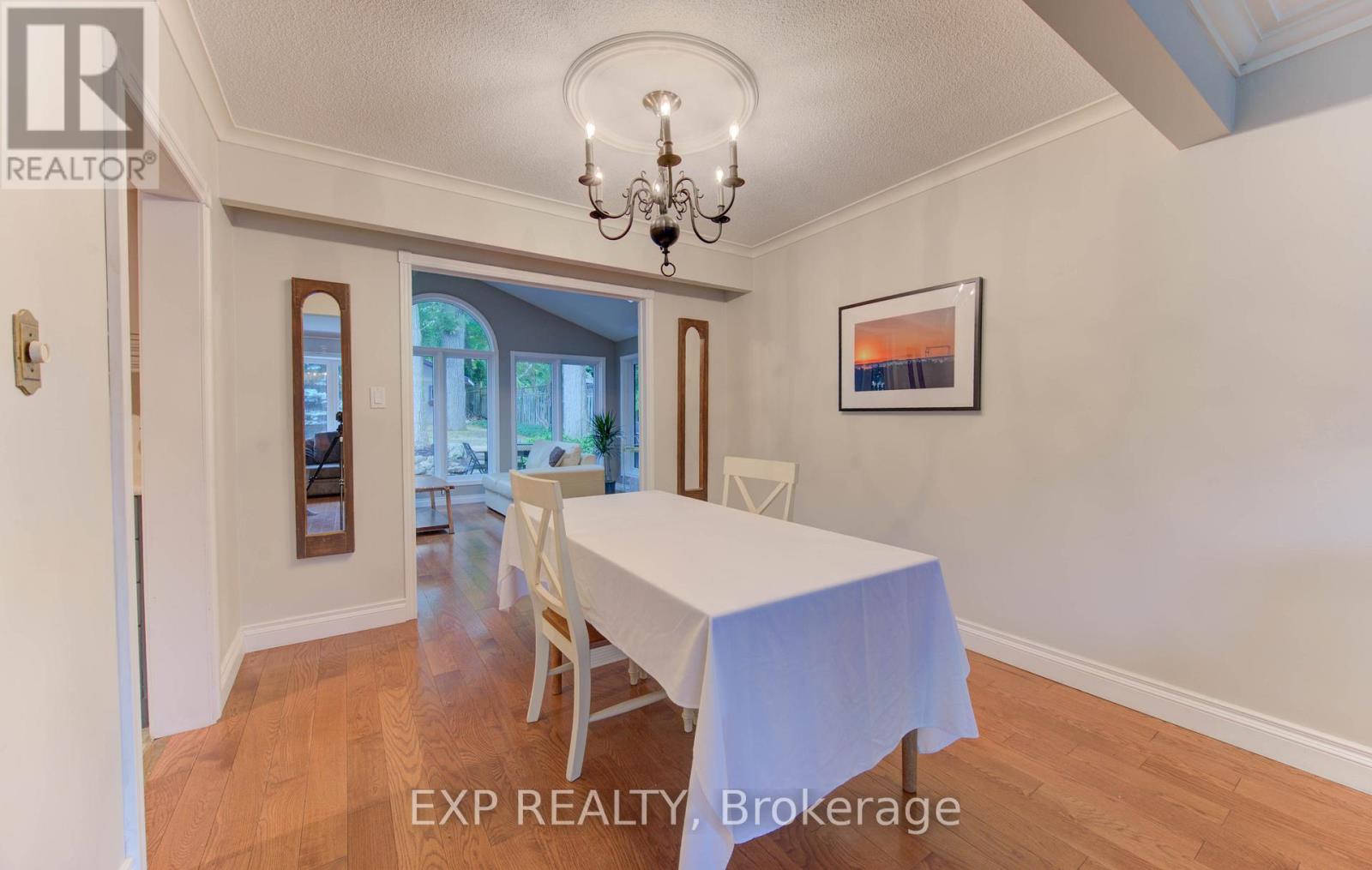 47 Hillcrest Lane, Kitchener, Ontario  N2K 1S9 - Photo 10 - X12575648