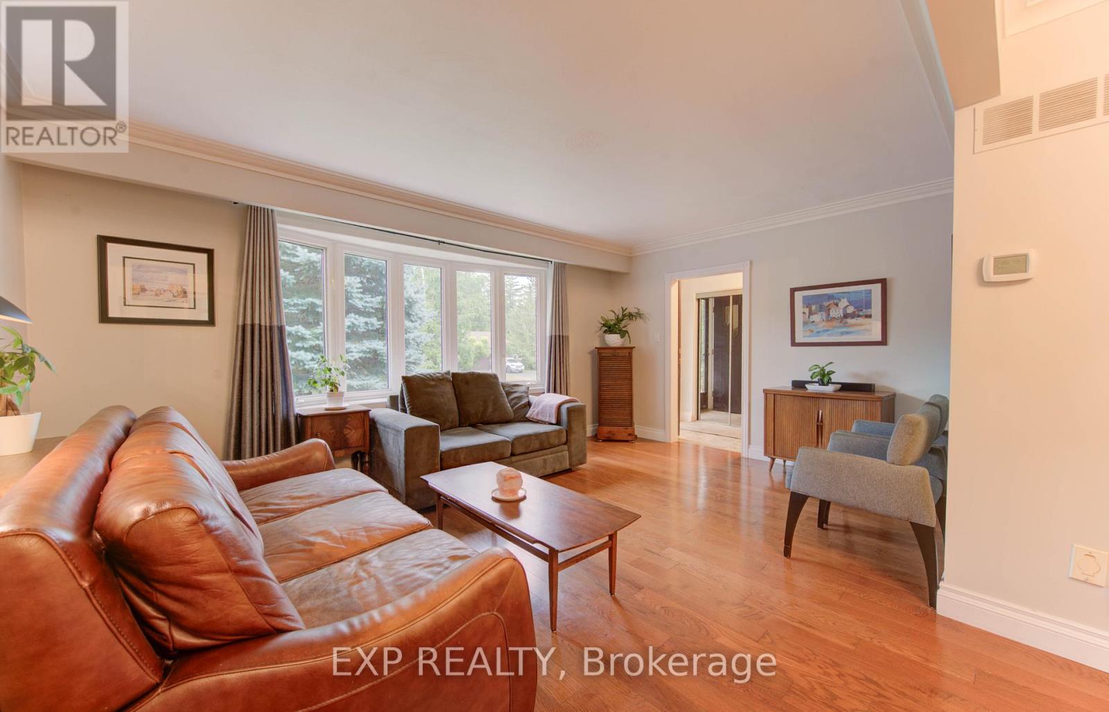 47 Hillcrest Lane, Kitchener, Ontario  N2K 1S9 - Photo 11 - X12575648