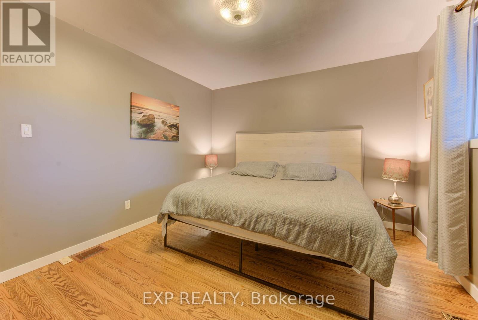 47 Hillcrest Lane, Kitchener, Ontario  N2K 1S9 - Photo 23 - X12575648