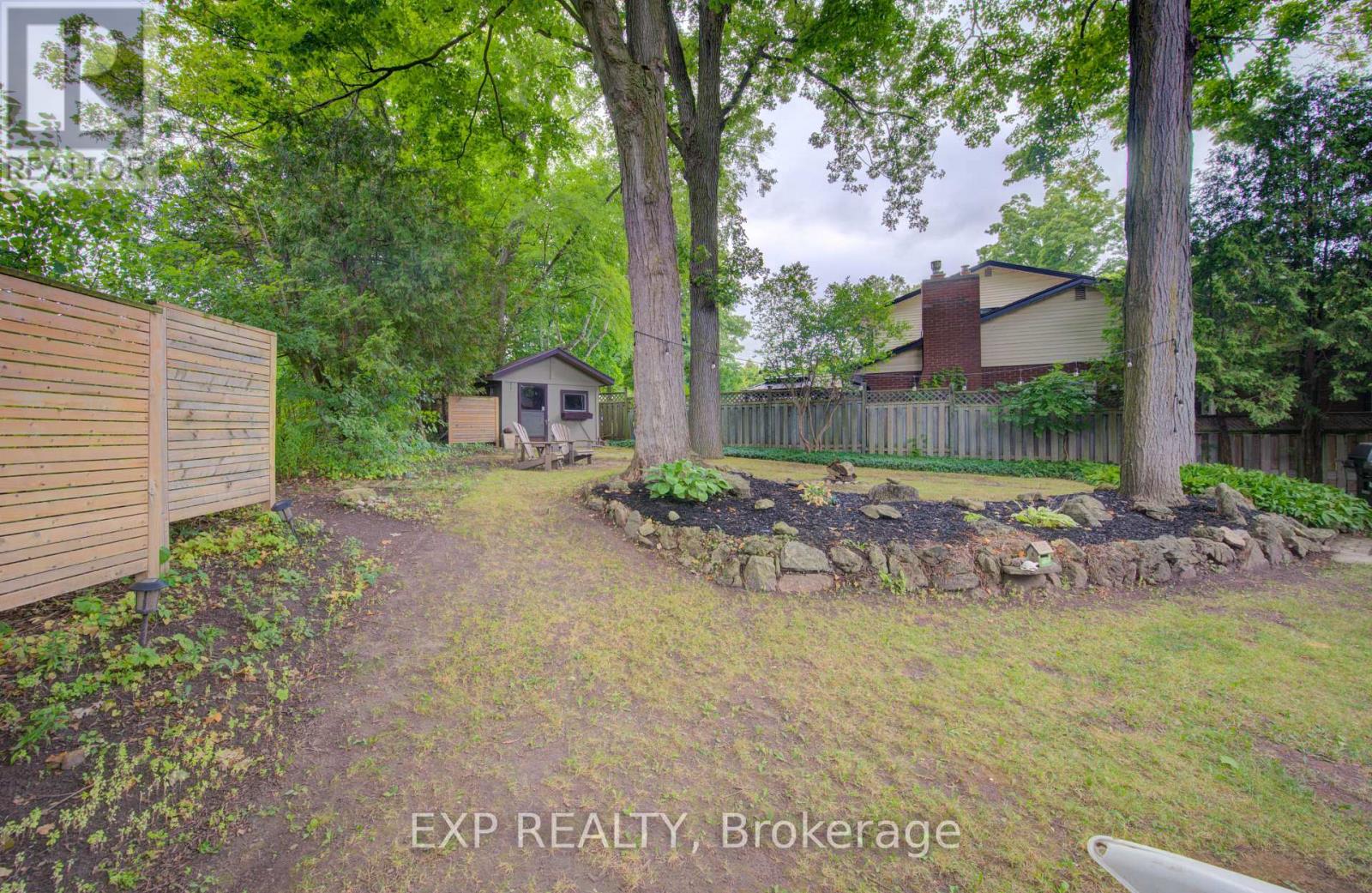 47 Hillcrest Lane, Kitchener, Ontario  N2K 1S9 - Photo 33 - X12575648