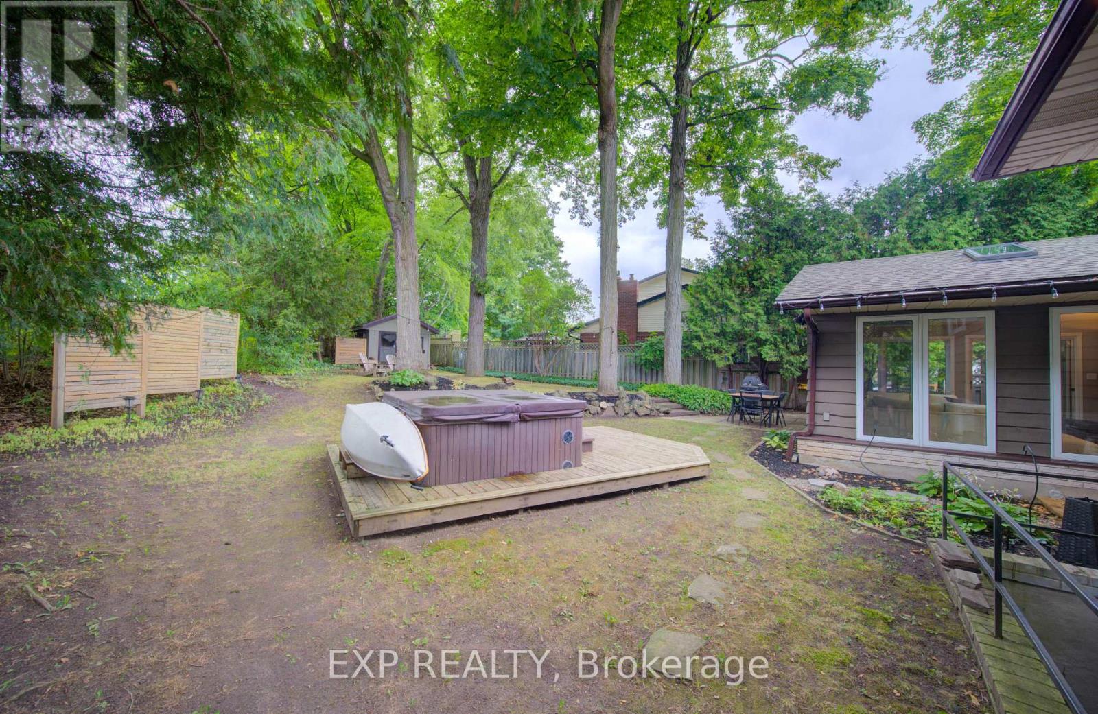 47 Hillcrest Lane, Kitchener, Ontario  N2K 1S9 - Photo 38 - X12575648