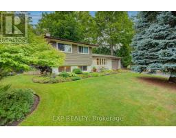 47 HILLCREST LANE, Kitchener, Ontario