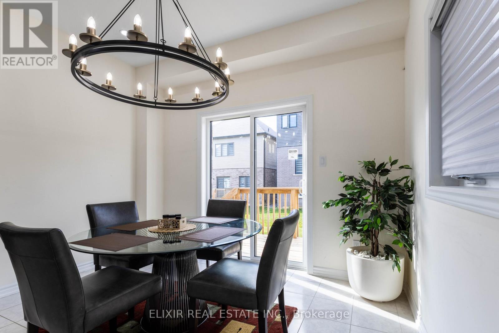 18 Jenner Drive, Brant, Ontario  N3L 0L2 - Photo 5 - X12575698