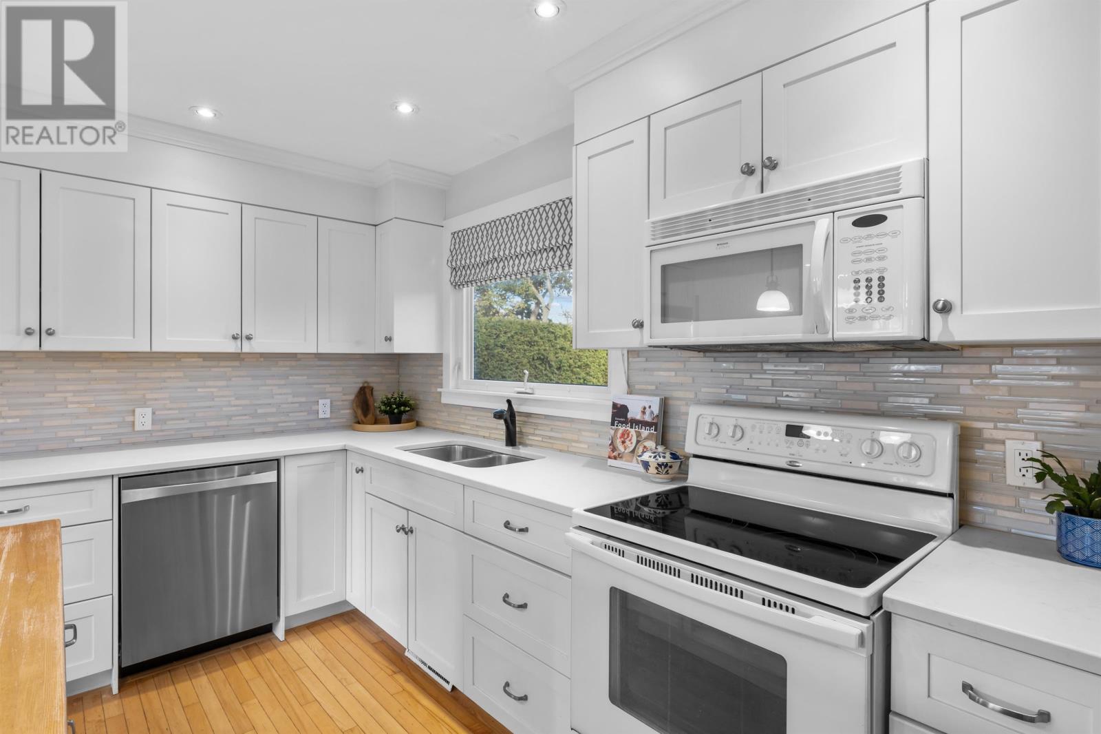 48 Prince Charles Dr., Charlottetown, Prince Edward Island  C1A 3C2 - Photo 11 - 202528535