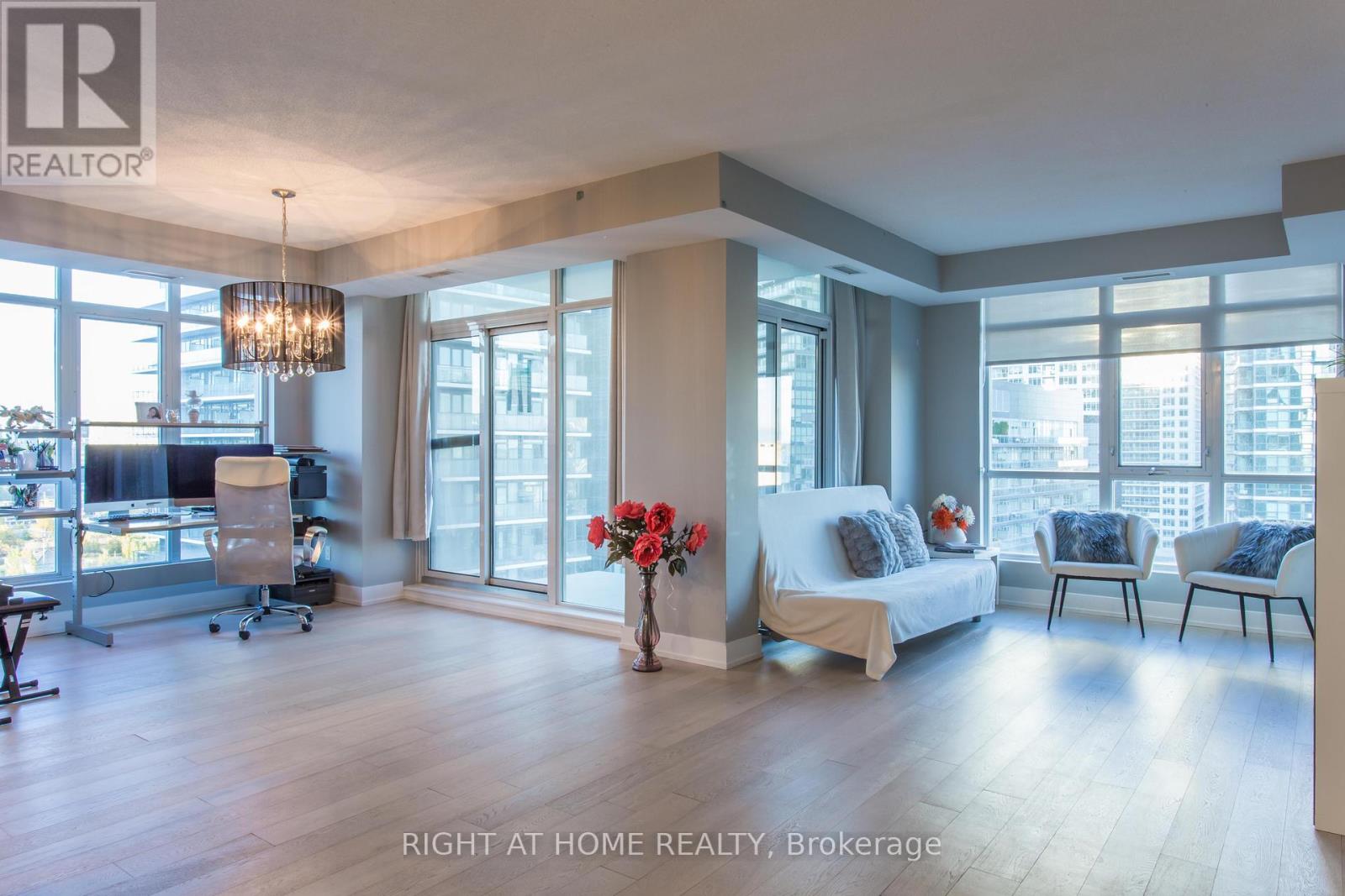 1508 - 21 GRAND MAGAZINE STREET, Toronto, Ontario