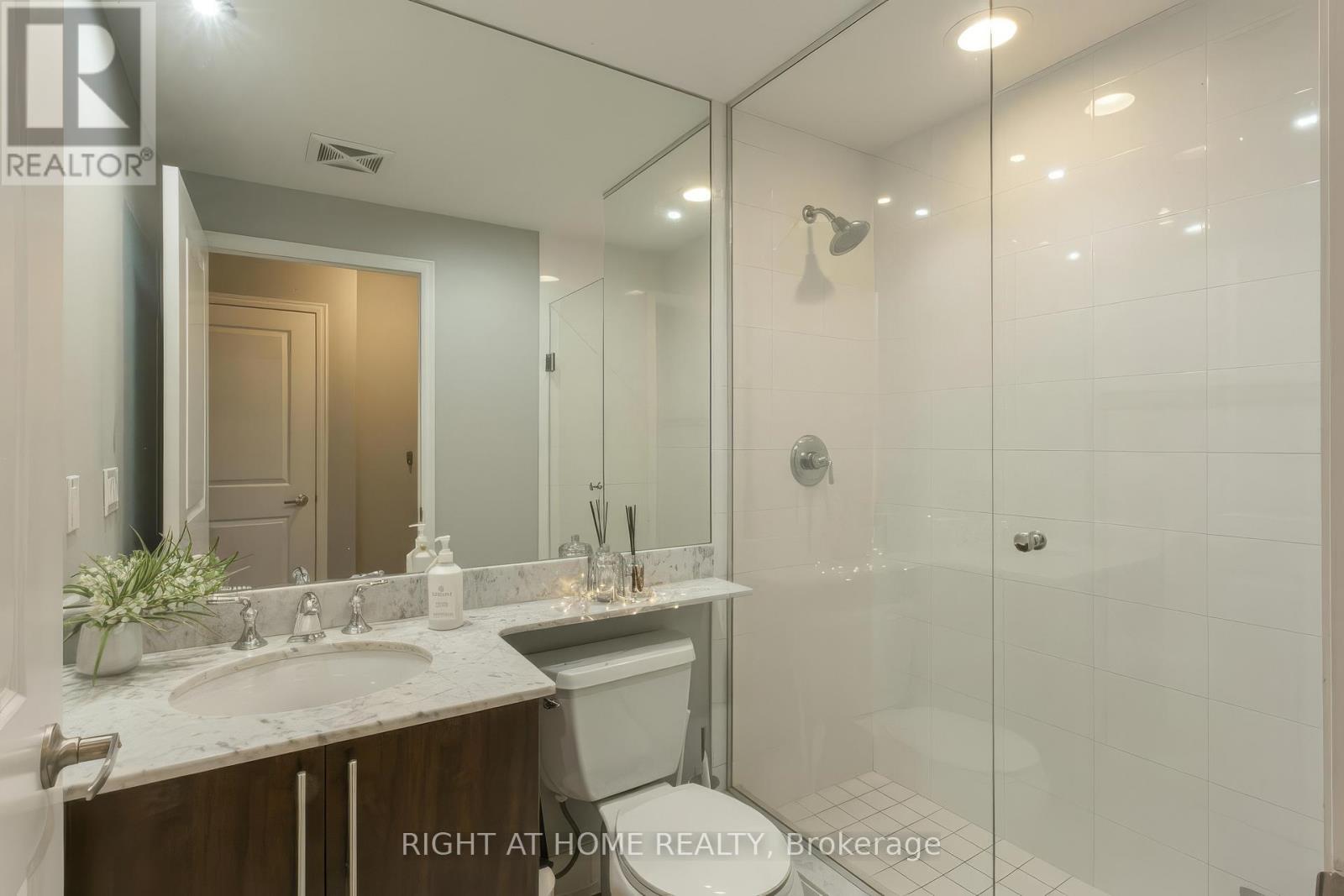 1508 - 21 Grand Magazine Street, Toronto, Ontario  M5V 1B5 - Photo 16 - C12575742