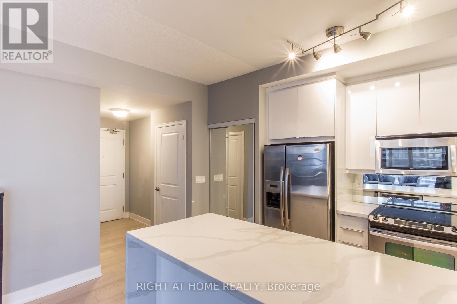 1508 - 21 Grand Magazine Street, Toronto, Ontario  M5V 1B5 - Photo 7 - C12575742