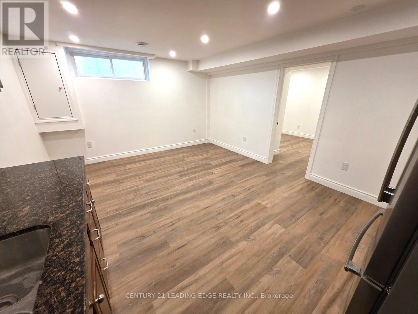 Basement A - 16 Wyvern Road, Toronto, Ontario  M2K 2K4 - Photo 4 - C12575784