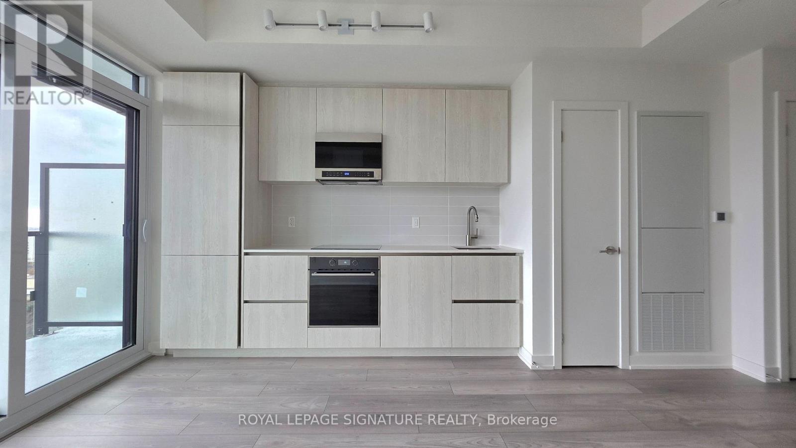 1504 - 120 Broadway Avenue, Toronto, Ontario  M4P 0E9 - Photo 7 - C12575820