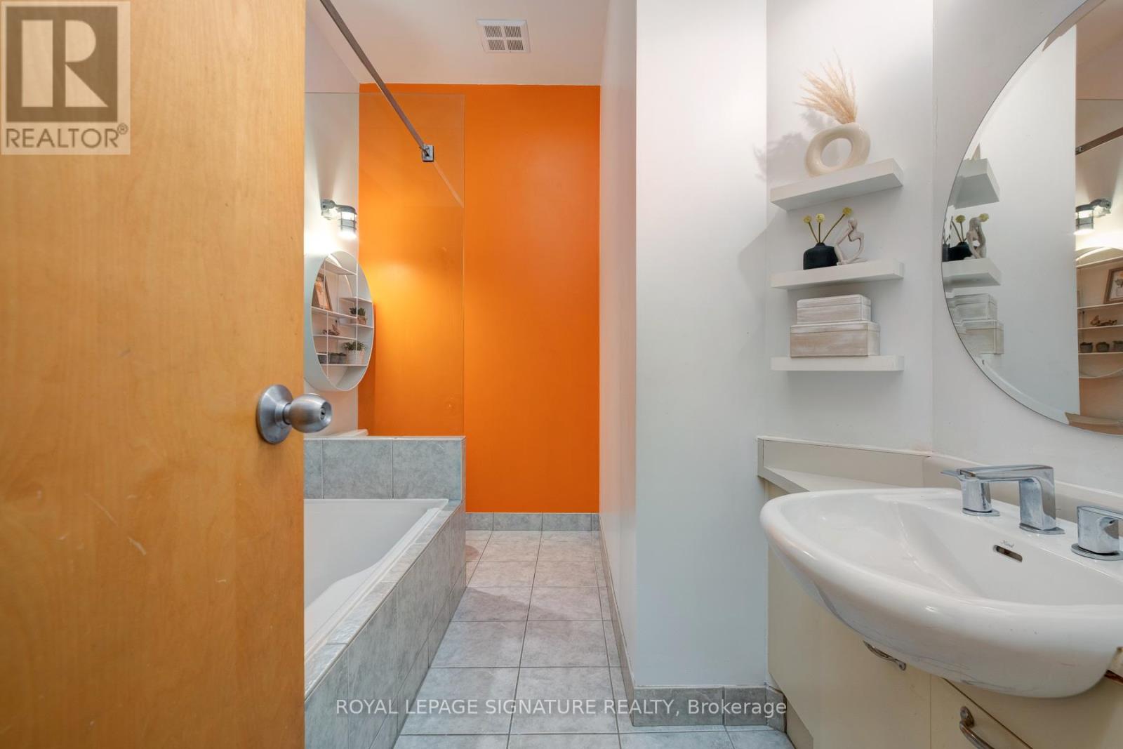 418 - 155 Dalhousie Street, Toronto, Ontario  M5B 2P7 - Photo 16 - C12575852