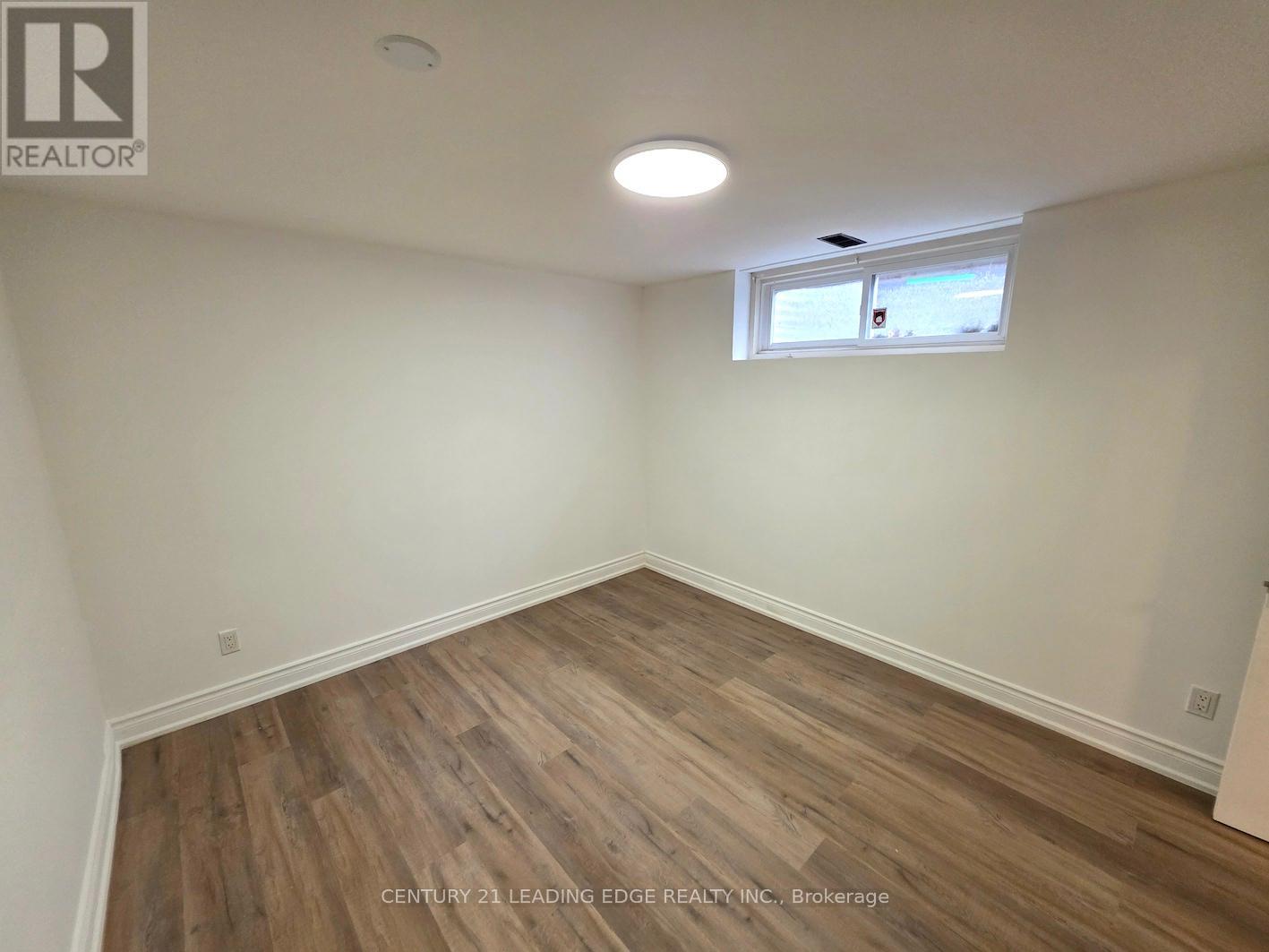 Basement B - 16 Wyvern Road, Toronto, Ontario  M2K 2K4 - Photo 13 - C12575888