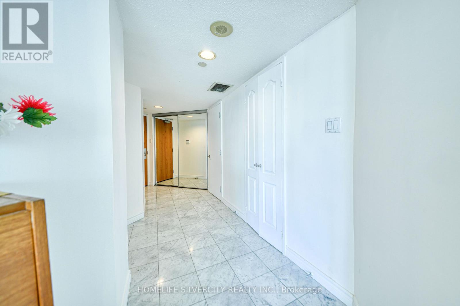 #2900 - 38 Elm Street, Toronto, Ontario  M5G 2K5 - Photo 15 - C12575890