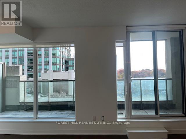 504 - 320 Tweedsmuir Avenue, Toronto, Ontario  M5P 2Y3 - Photo 6 - C12575902