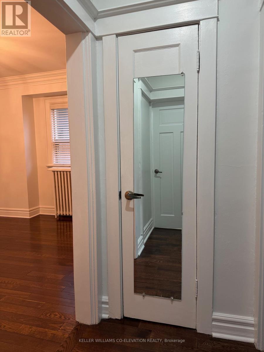 Main Fl - 41 Northcliffe Boulevard, Toronto, Ontario  M6H 3G9 - Photo 12 - C12575904