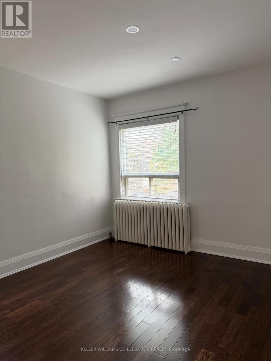 Main Fl - 41 Northcliffe Boulevard, Toronto, Ontario  M6H 3G9 - Photo 17 - C12575904