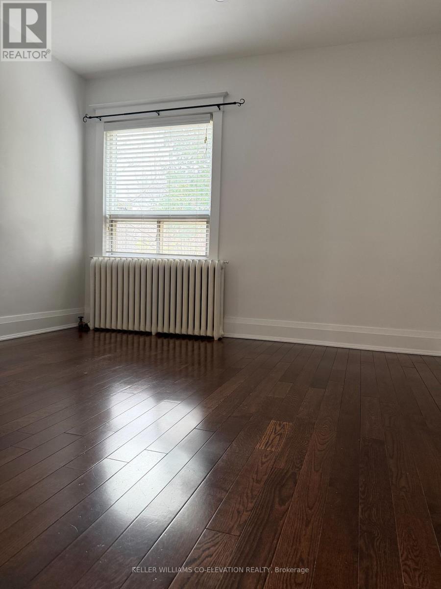 Main Fl - 41 Northcliffe Boulevard, Toronto, Ontario  M6H 3G9 - Photo 20 - C12575904