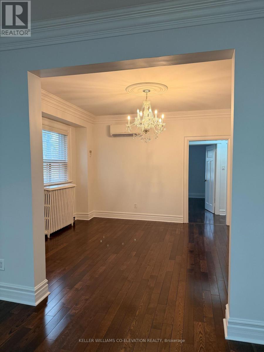 Main Fl - 41 Northcliffe Boulevard, Toronto, Ontario  M6H 3G9 - Photo 7 - C12575904