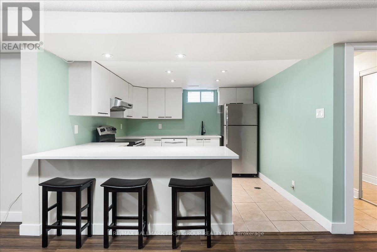 Lower - 731 Annland Street, Pickering, Ontario  L1W 1B5 - Photo 8 - E12575750