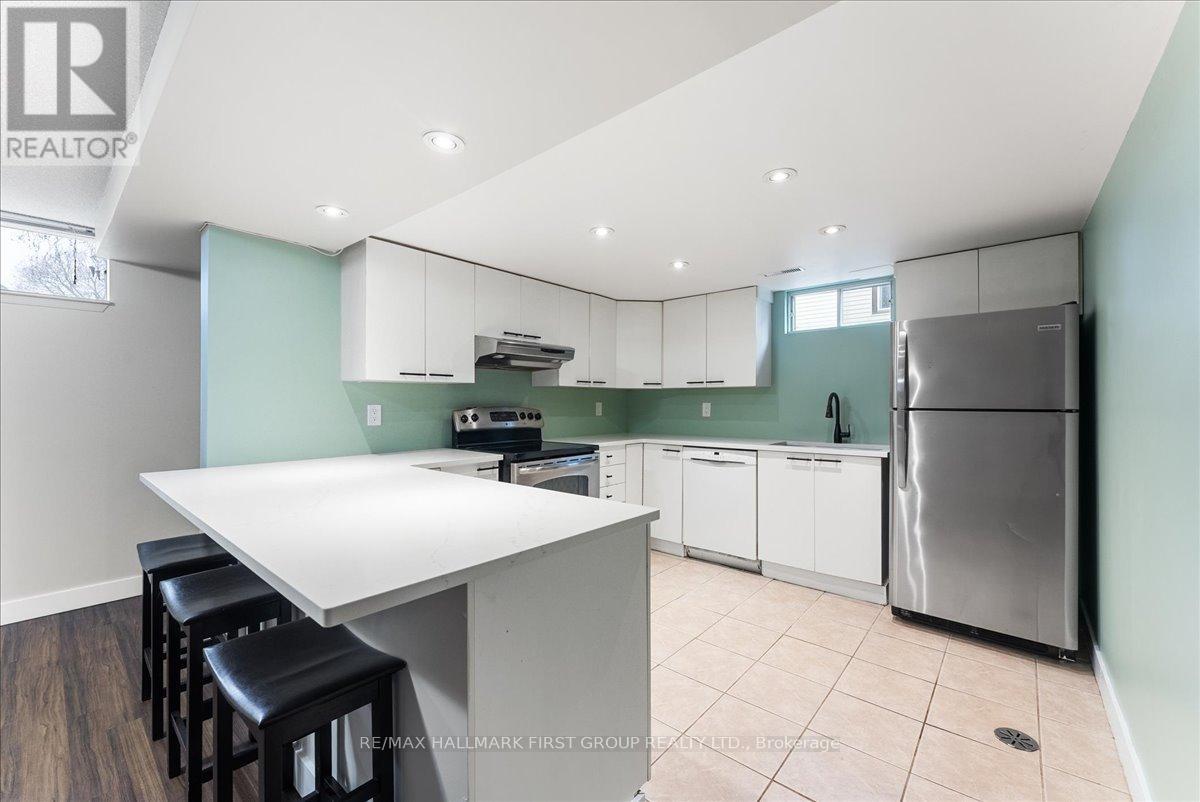 Lower - 731 Annland Street, Pickering, Ontario  L1W 1B5 - Photo 9 - E12575750