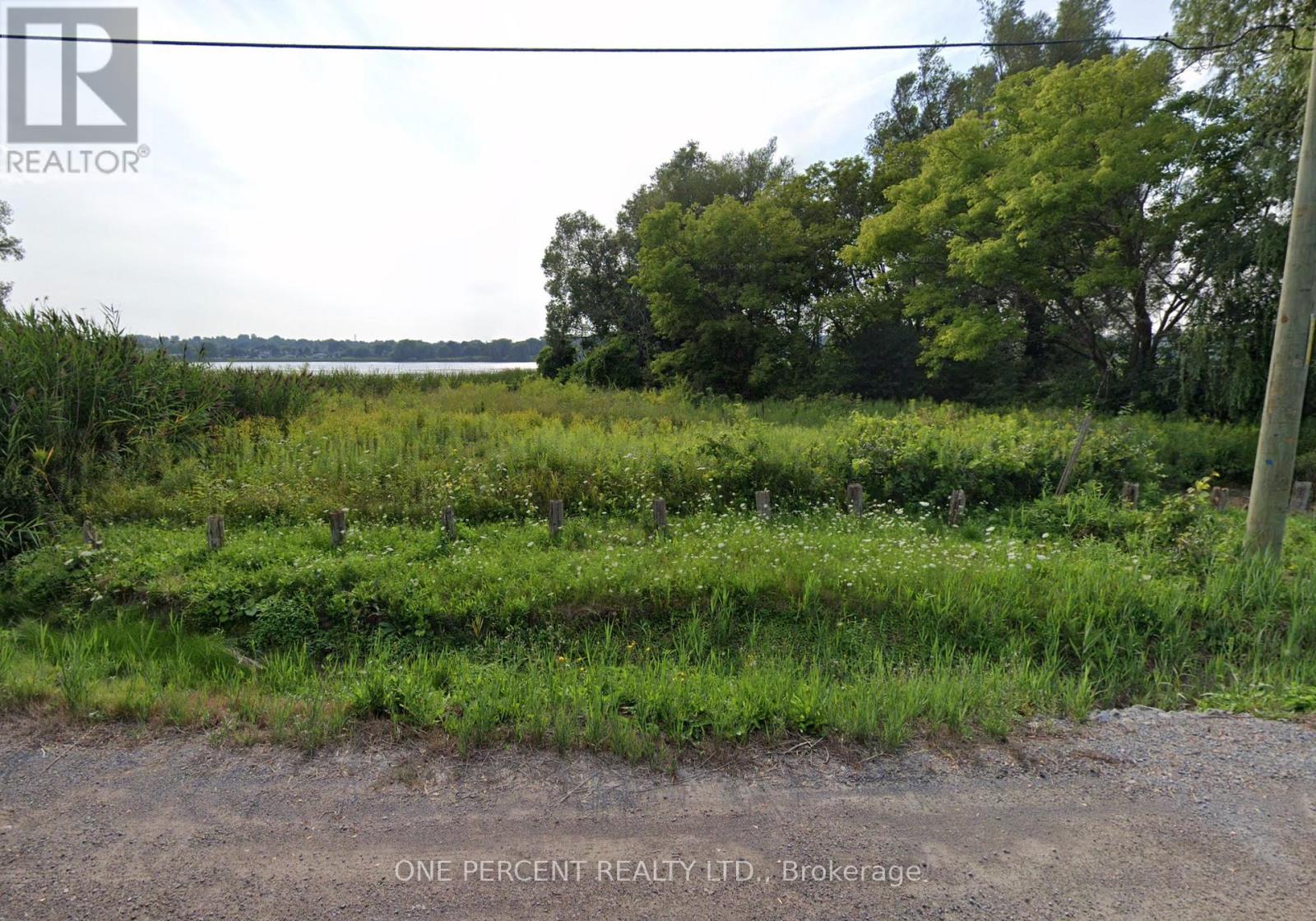 805 St. Martins Drive, Pickering, Ontario  L1W 1N1 - Photo 5 - E12575792