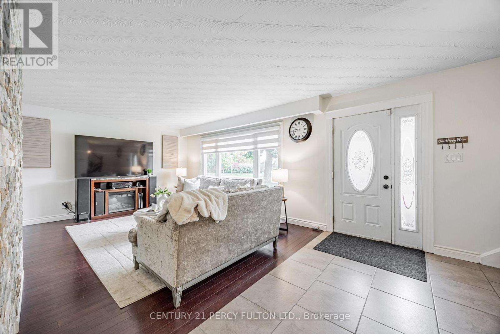 904 Somerville Street, Oshawa, Ontario  L1G 4J7 - Photo 4 - E12575868