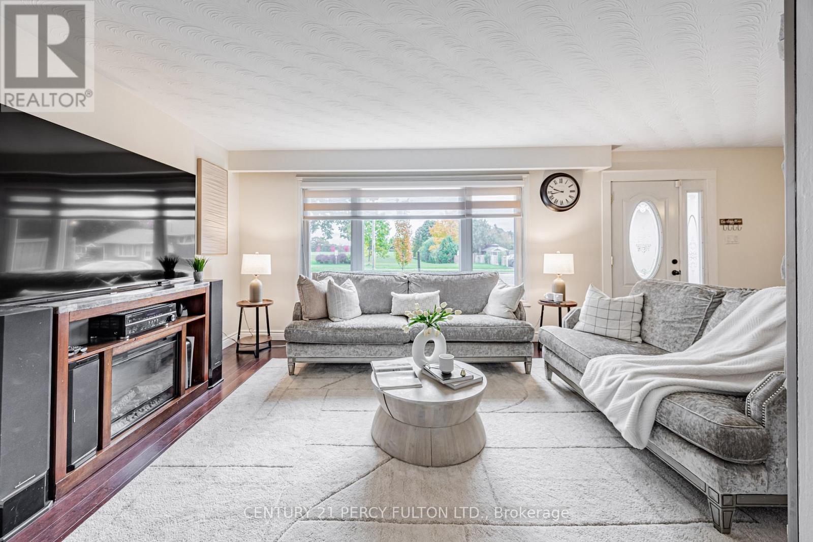 904 Somerville Street, Oshawa, Ontario  L1G 4J7 - Photo 5 - E12575868