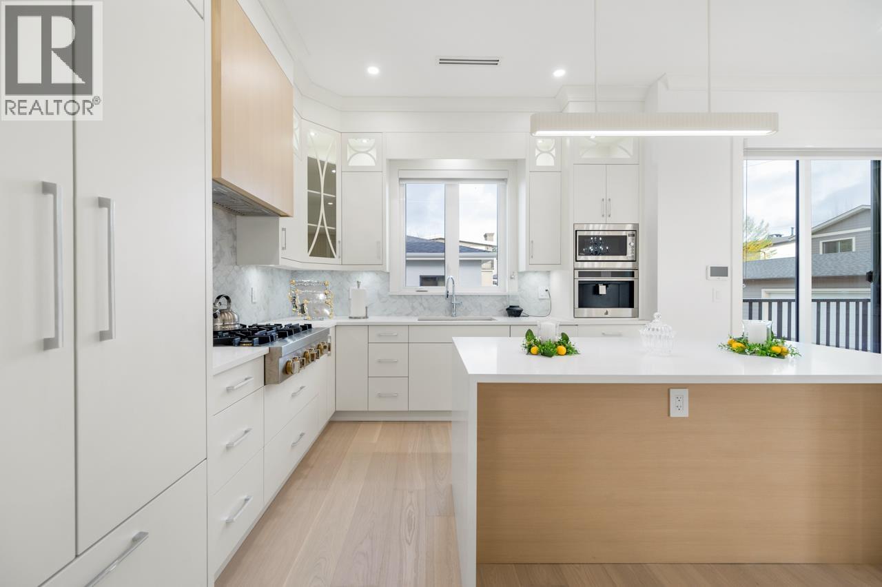 2 6691 Winch Street, Burnaby, British Columbia  V5B 2L5 - Photo 14 - R3069950