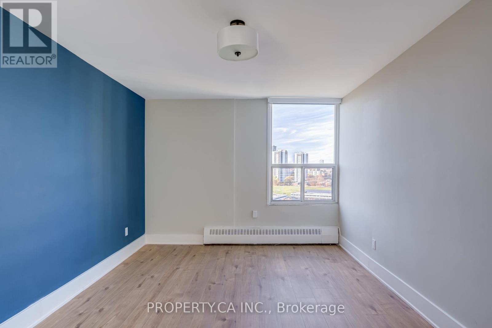 1503 - 15 Vicora Linkway Way, Toronto, Ontario  M3C 1A7 - Photo 17 - C12572062