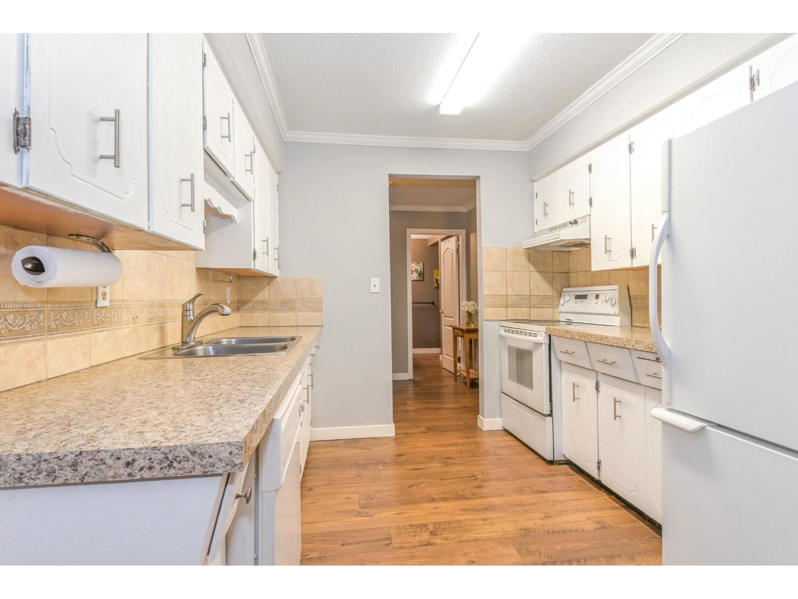 101 32033 Old Yale Road, Abbotsford, British Columbia  V2T 2C8 - Photo 8 - R3069954